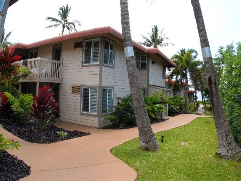 Days Inn By Wyndham Maui Oceanfront Вайлеа Екстер'єр фото